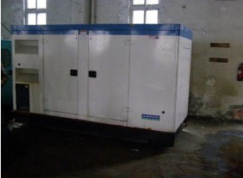 云和康明斯150kw大型柴油二手发电机组